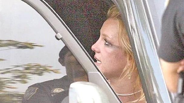 BRITNEY DETENIDA
